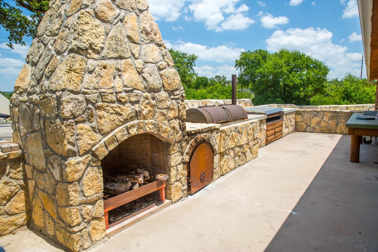 Sun Outdoors Lake Travis Hotel Hudson Bend Exterior photo